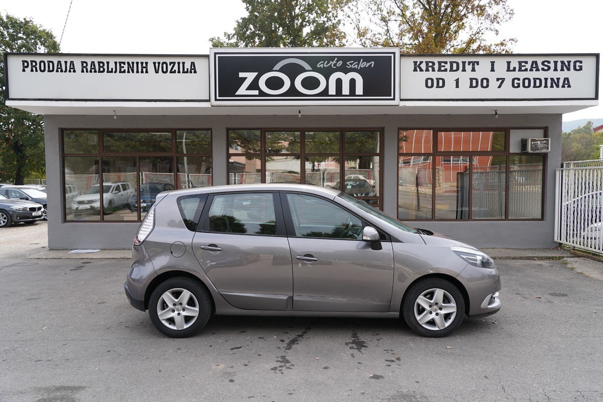 Renault Scenic 1.5 DCI