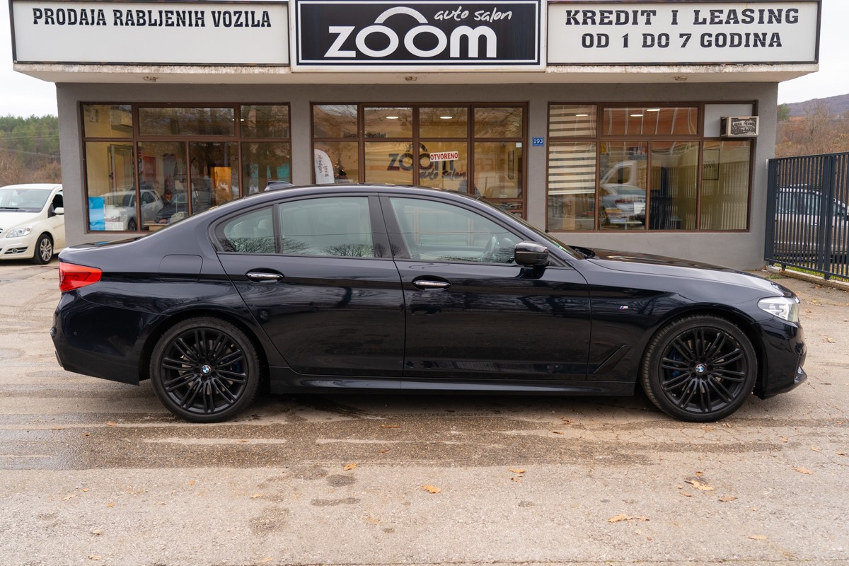 BMW
 5-Series 530 X Drive