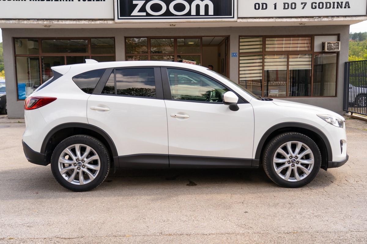Mazda
 CX-5 2,2 D