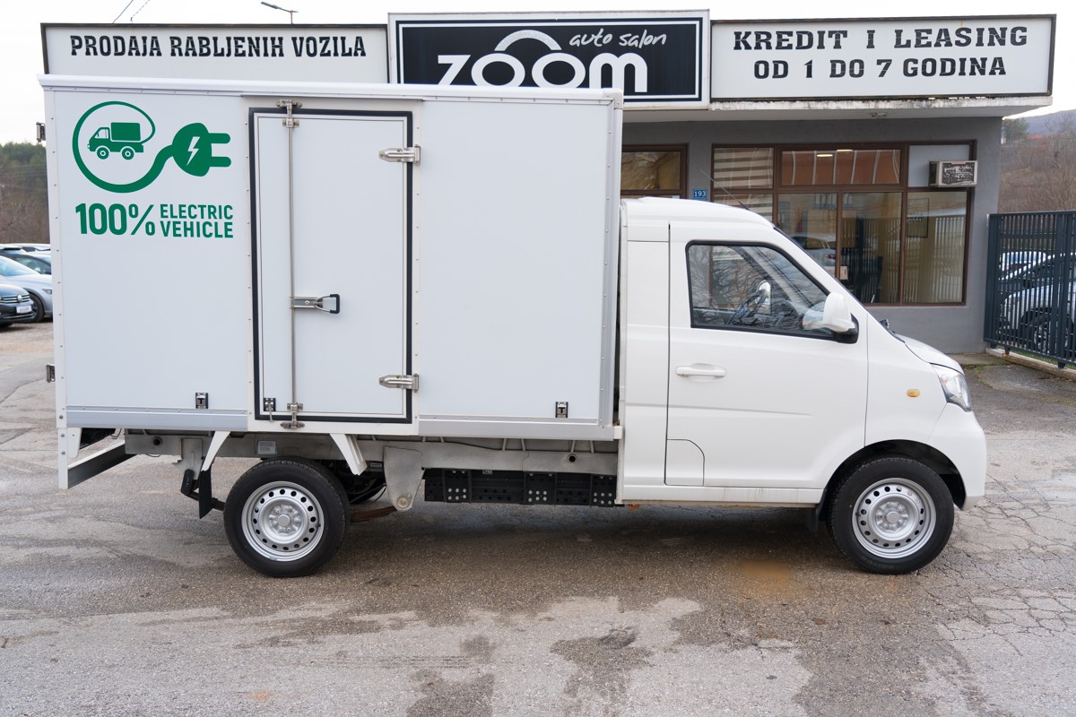Cenntro Logistar 200