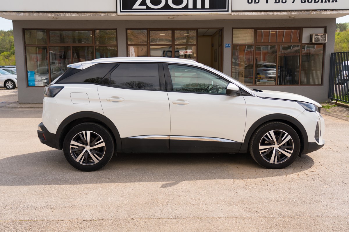Peugeot 3008 1.5 BlueHDI
