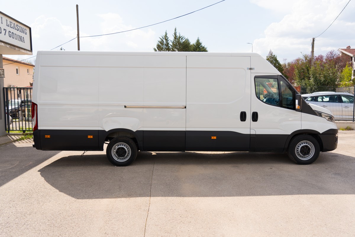 Iveco Daily 2.3 D