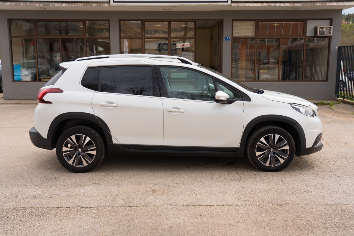 Peugeot 2008 1.6 BlueHDI