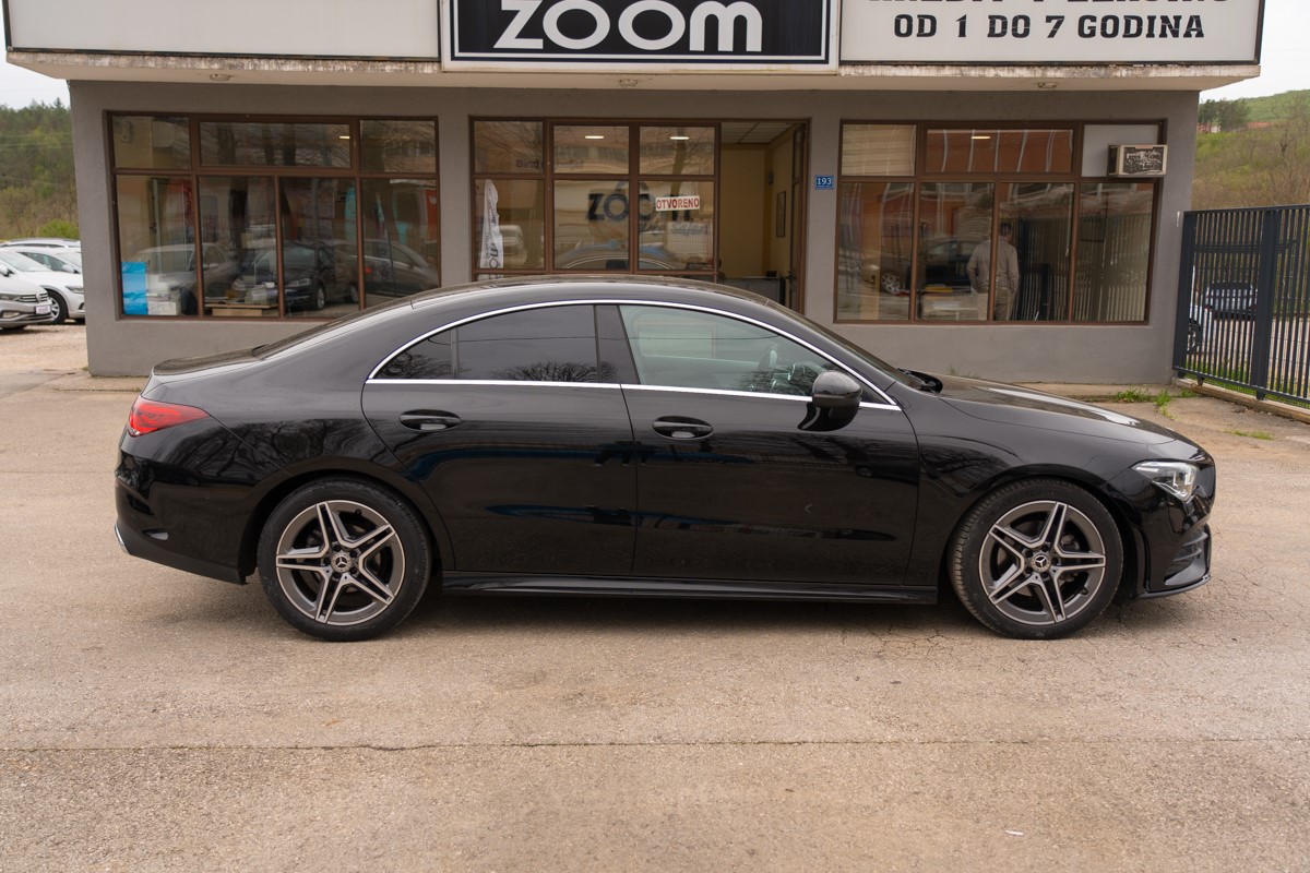 Mercedes-Benz CLA-Class 180 D AMG