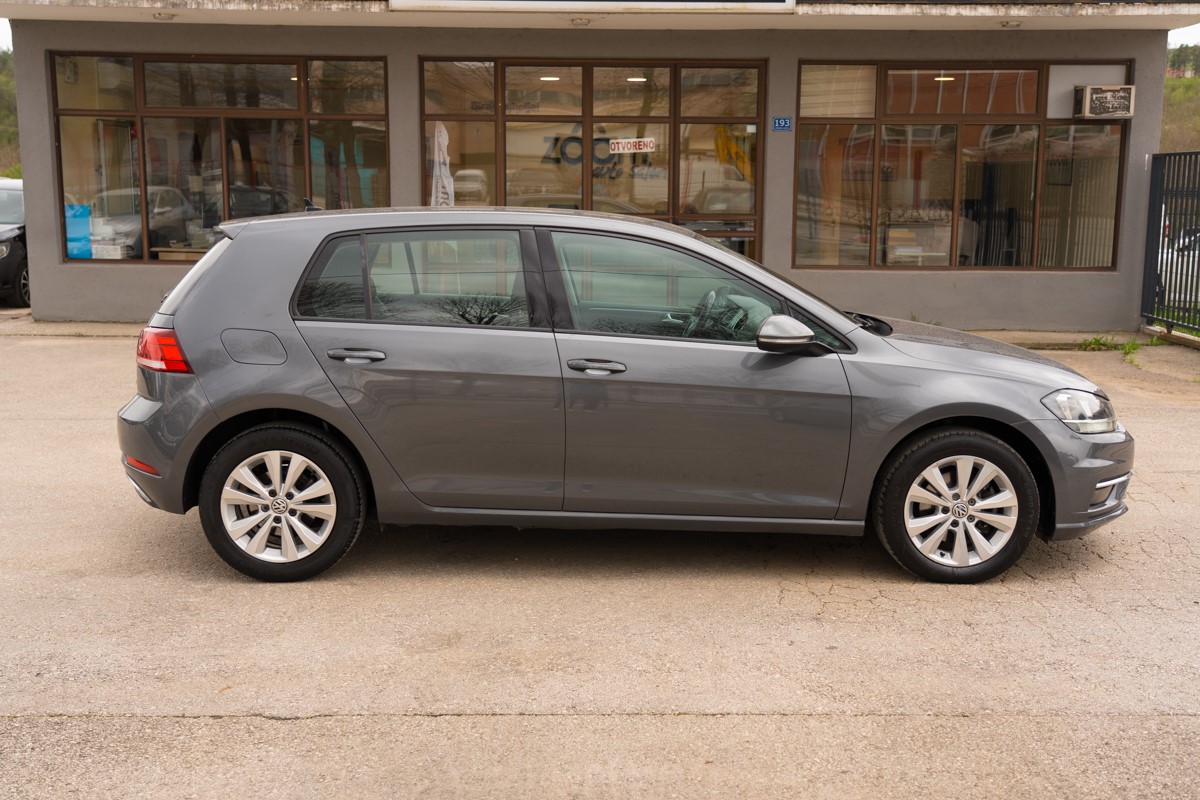 Volkswagen Golf 1.6 TDI