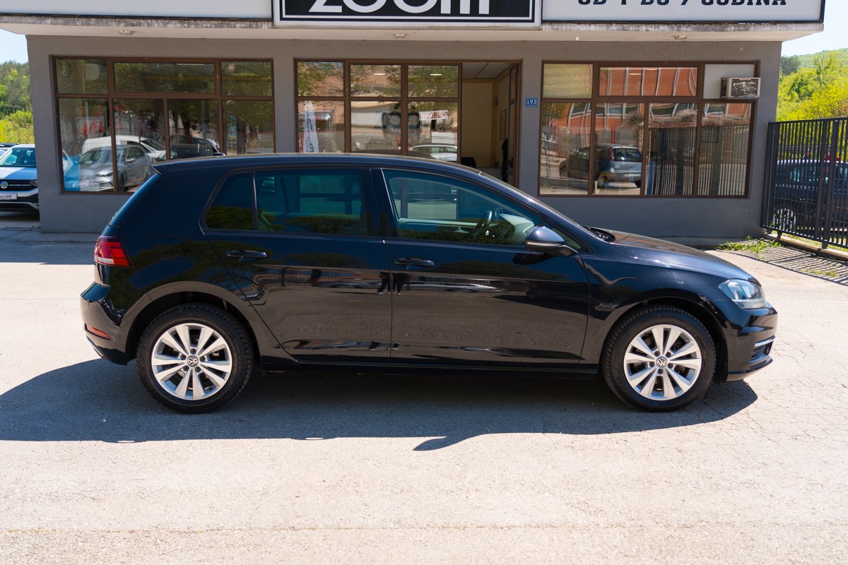Volkswagen Golf 1.6 TDI