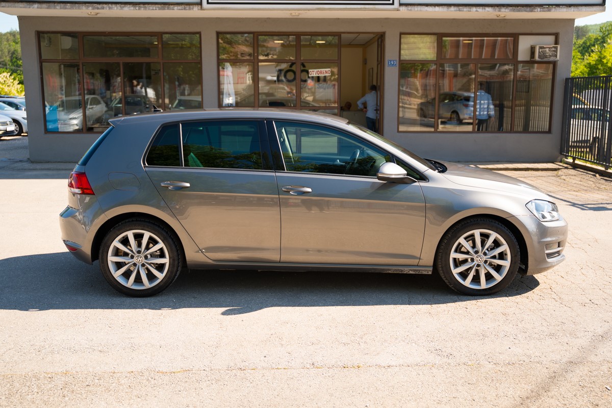 Volkswagen Golf 2.0 TDI DSG Highline
