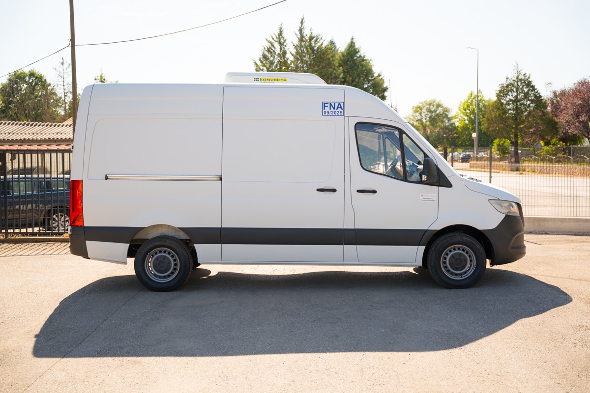 Mercedes-Benz Sprinter 311 CDI  HLADNJAČA