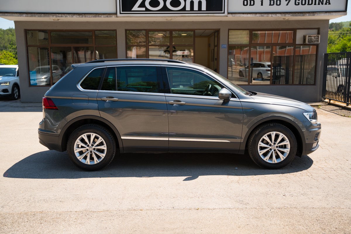 Volkswagen Tiguan
 2.0 TDI DSG