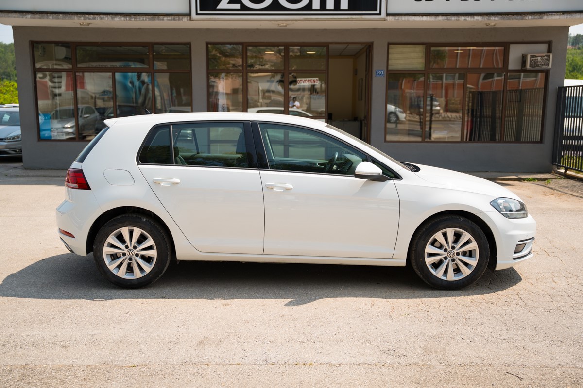 Volkswagen Golf 1.6 TDI 