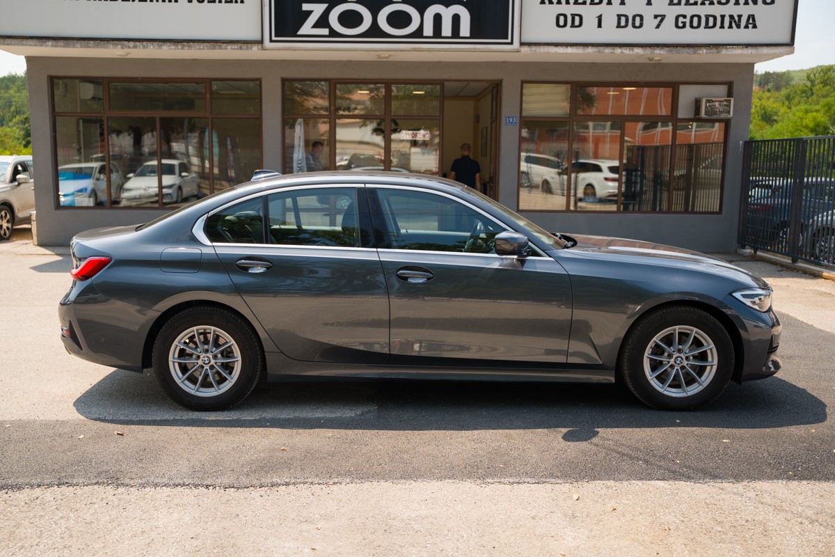 BMW
 3-Series 318 D