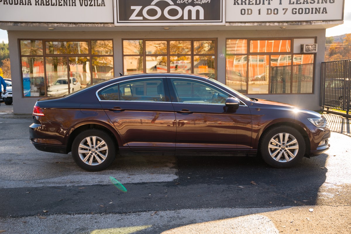 Volkswagen Passat 1.6 TDI DSG