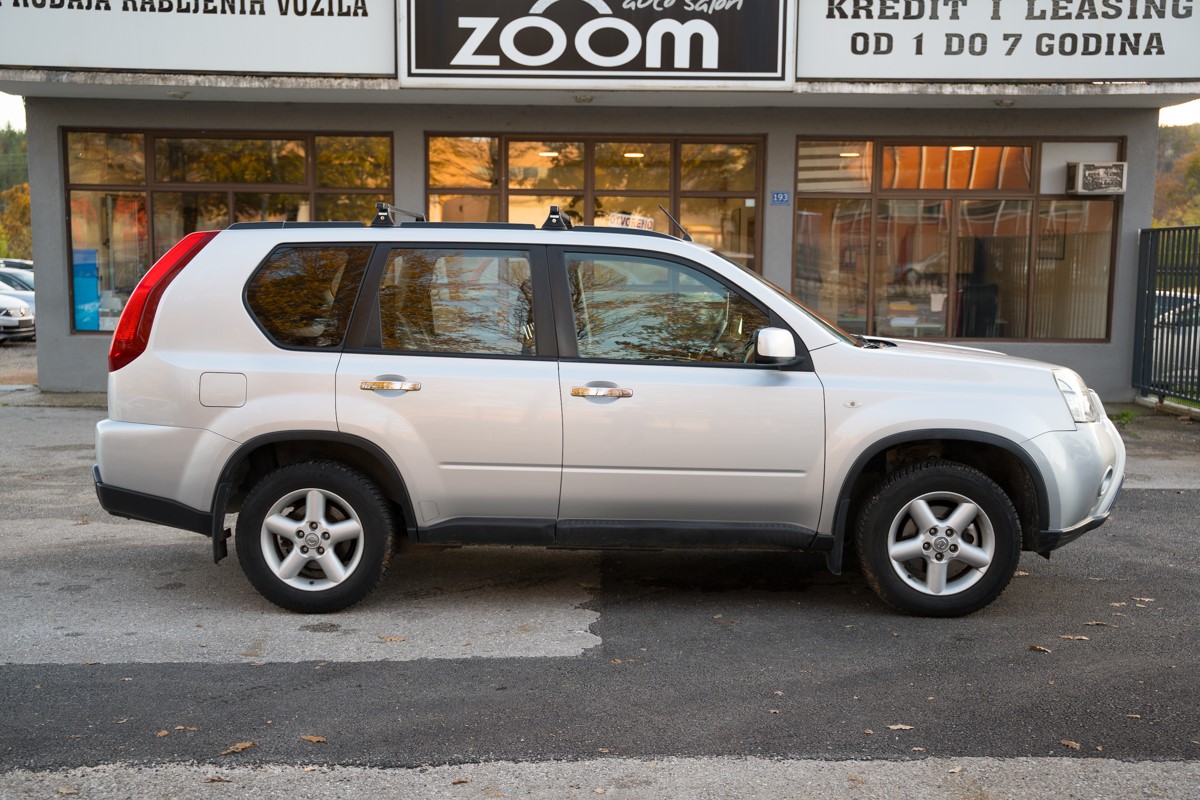 Nissan
 X-TRAIL 2.0 DCI 4X4