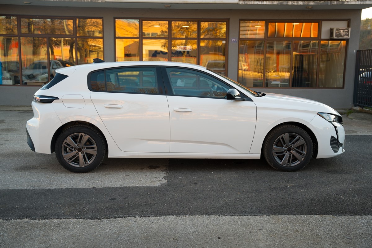 Peugeot 308 1.5 BlueHDI
