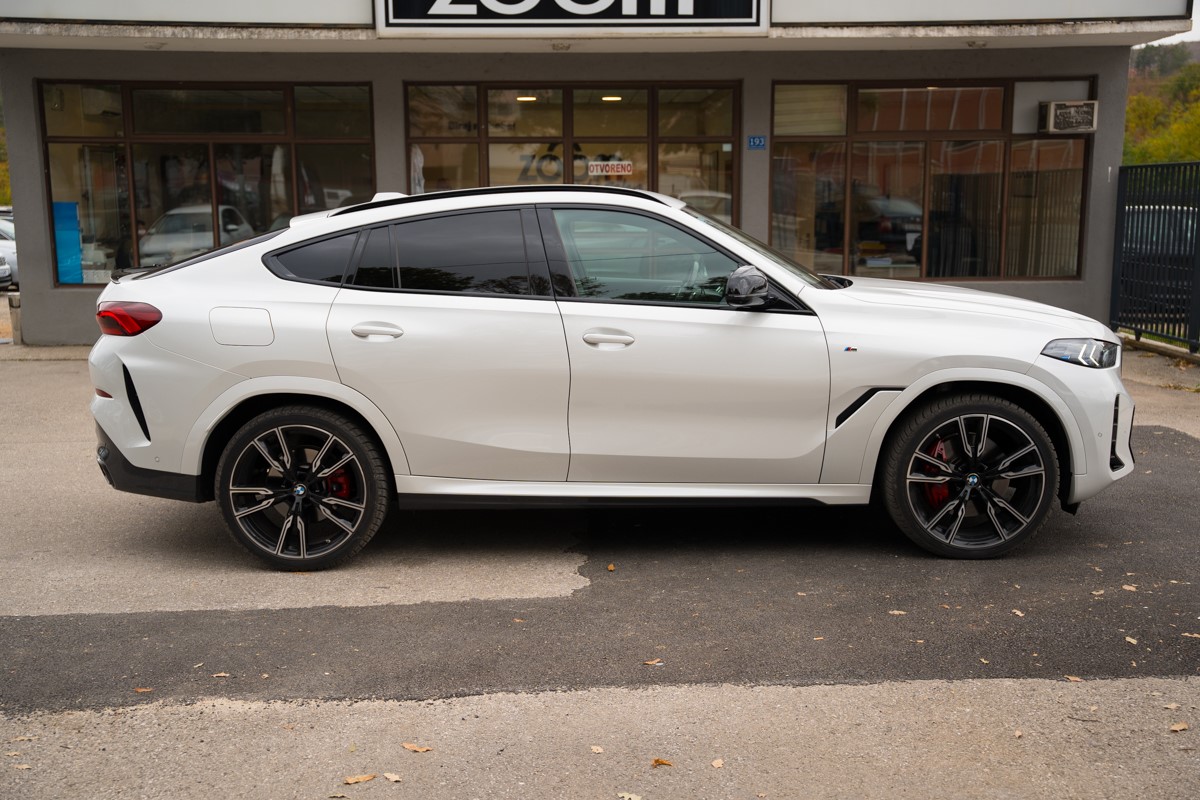 BMW
 X6
 40 D xDrive M Sport