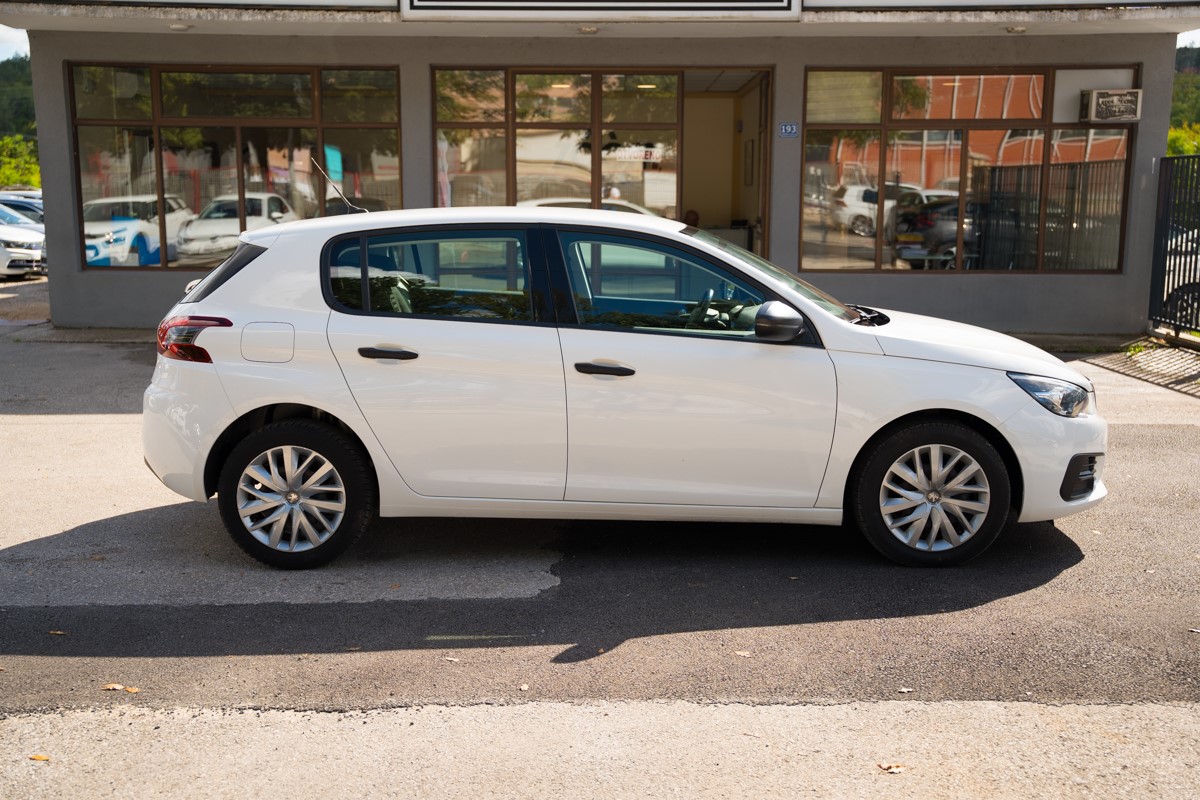 Peugeot 308 1.5 BlueHDI