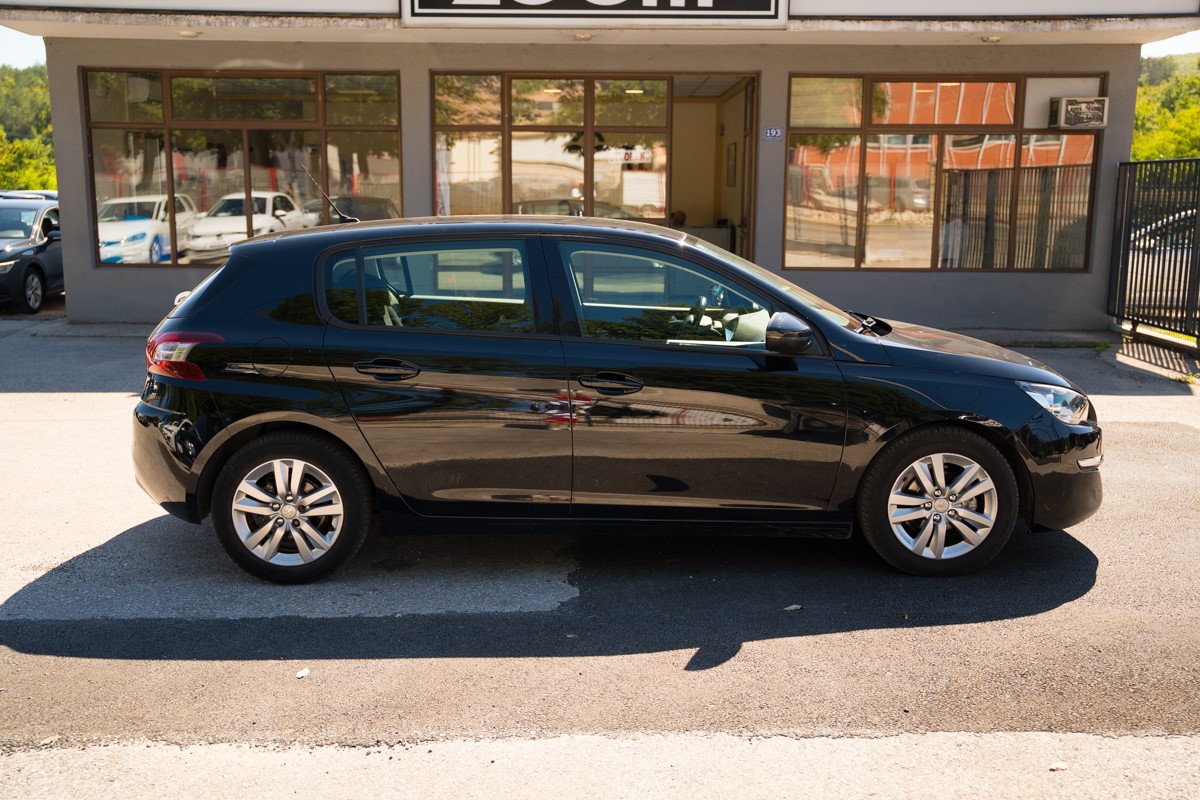 Peugeot 308 1.6 BlueHDI