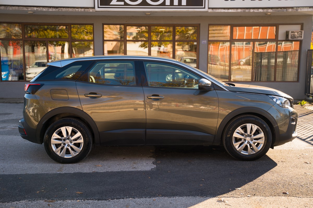 Peugeot 3008 1.5 BlueHDI