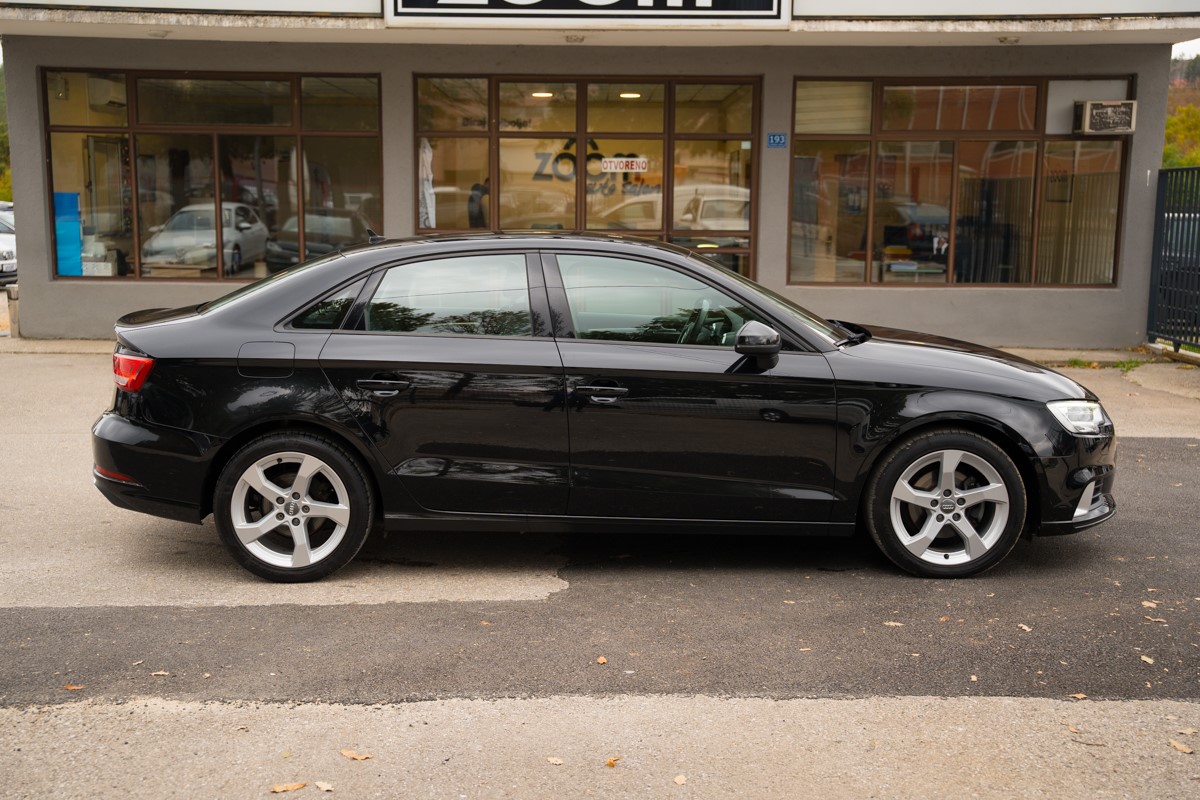 Audi A3
 30 TDI