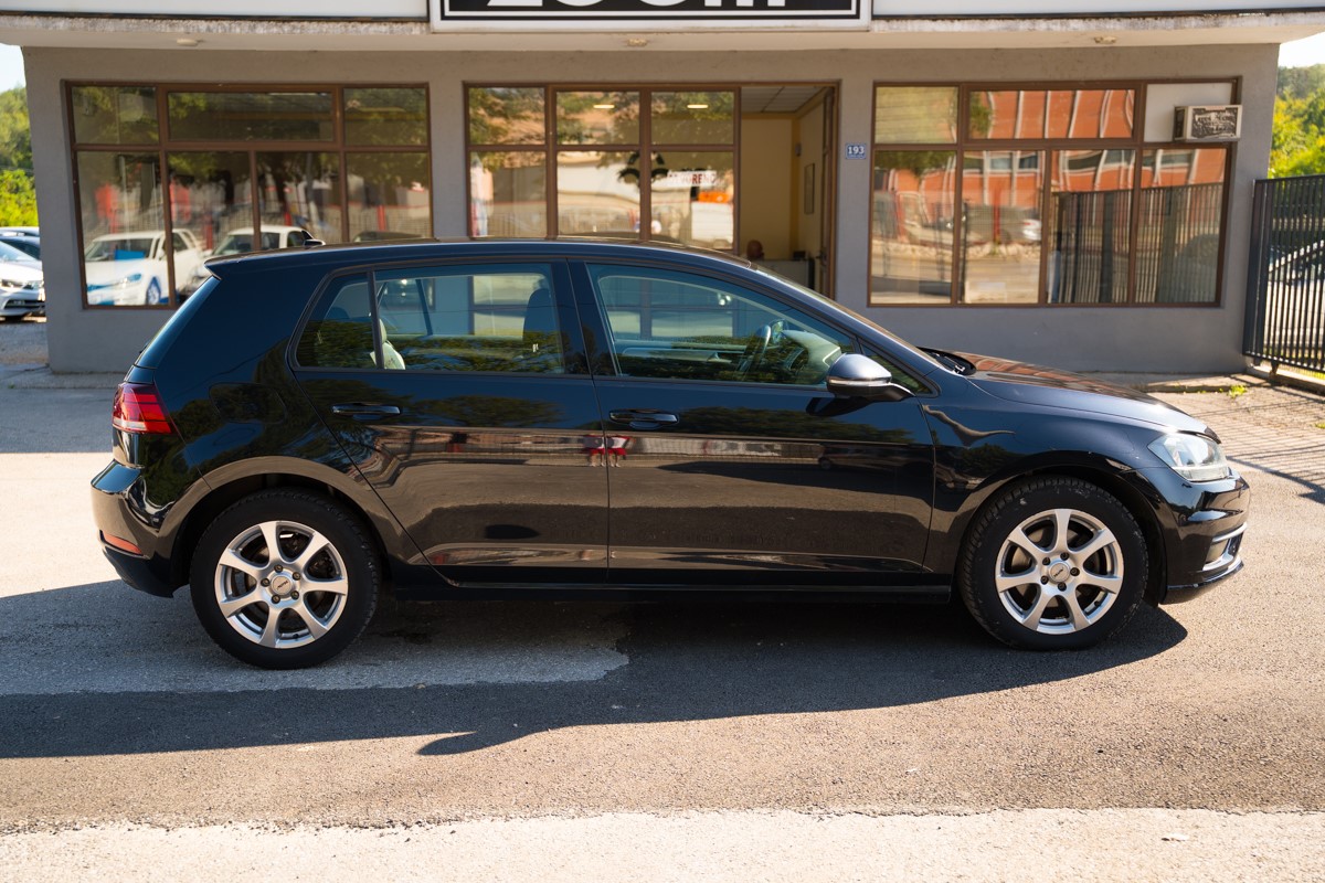 Volkswagen Golf 1.6 TDI