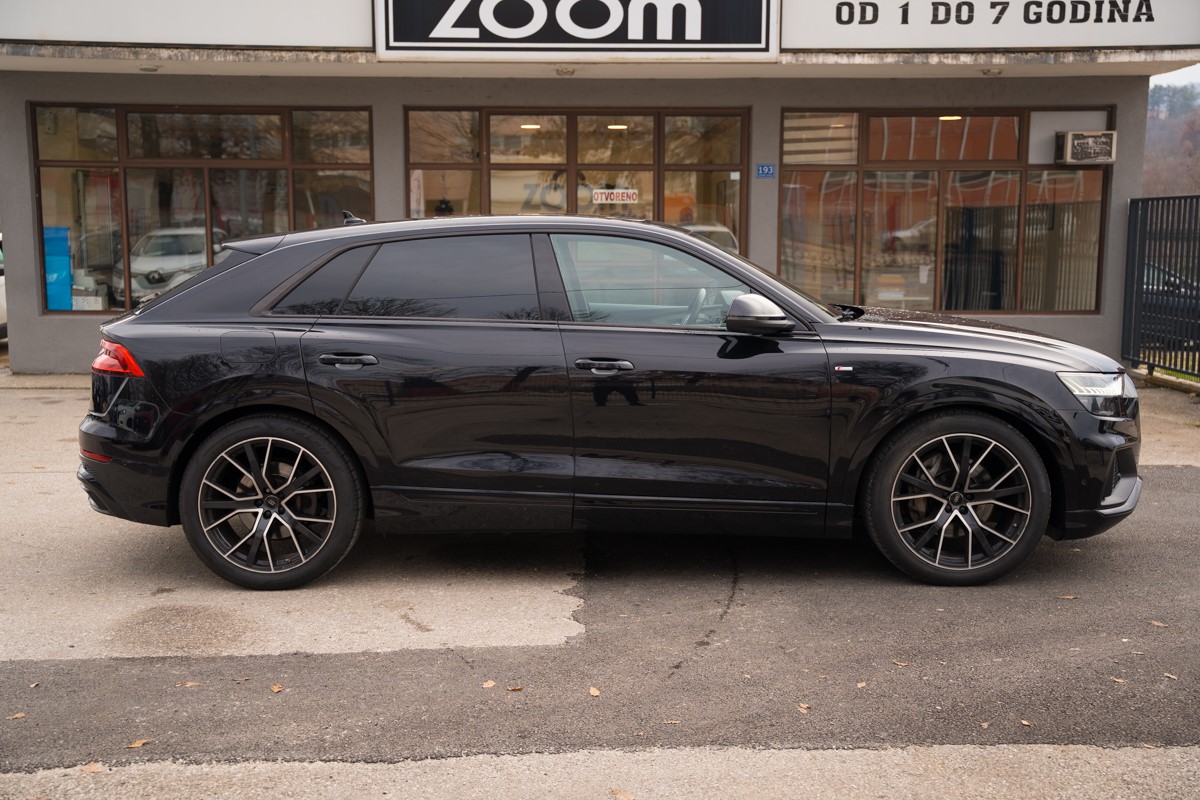 Audi Q8 50 TDI S line QUATTRO