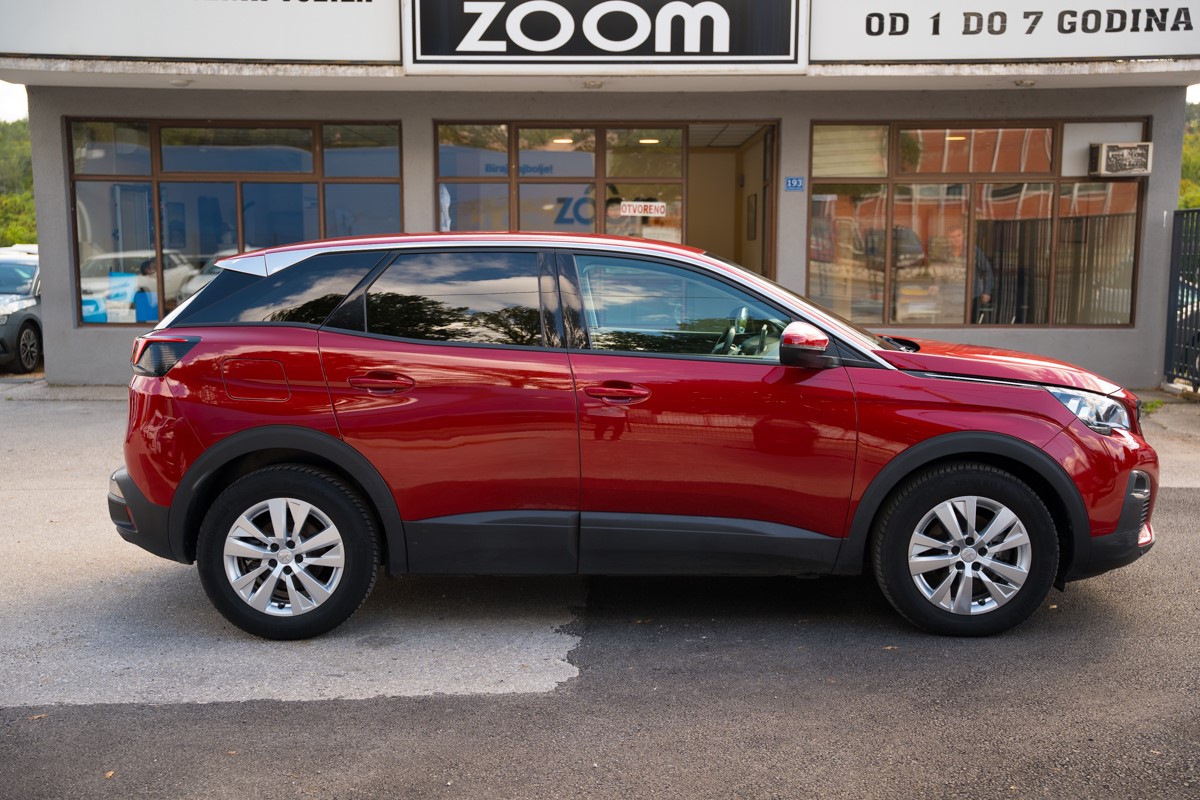 Peugeot 3008 1.5 BlueHDI