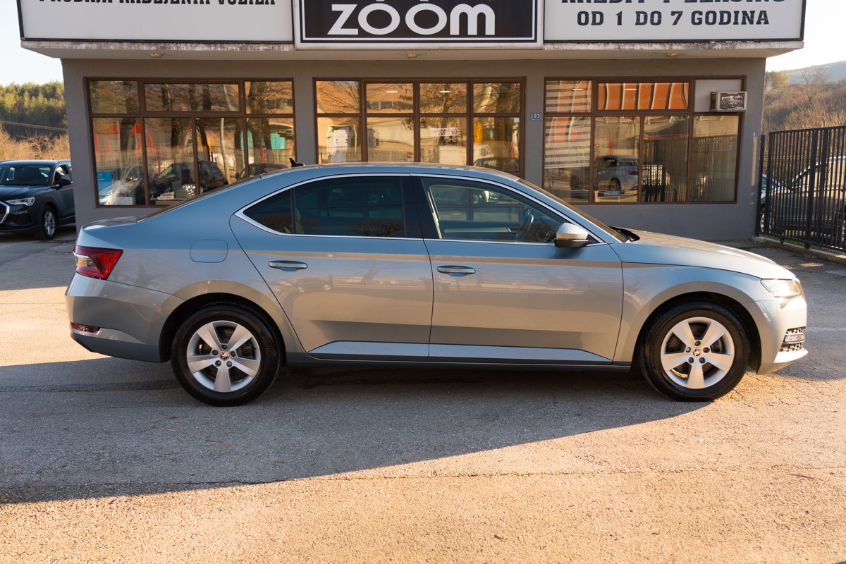 Škoda Superb 1.6TDI  DSG