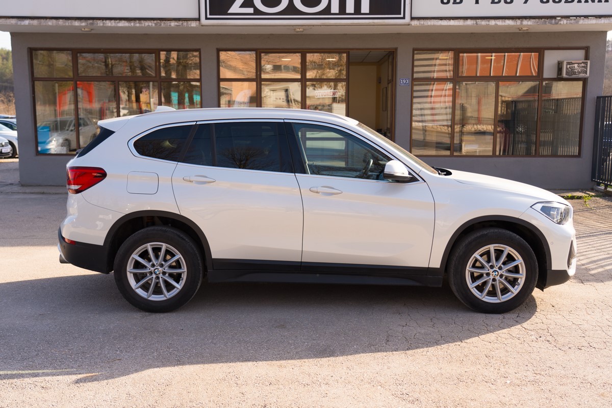 BMW
 X1 1.8 D