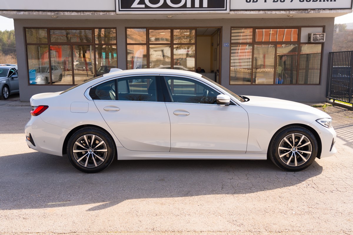 BMW
 3-Series 318 d