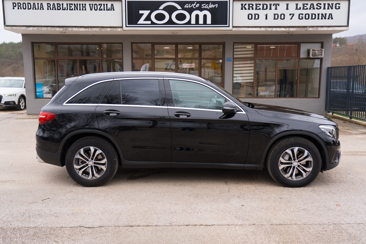 Mercedes-Benz GLC 220 D 4MATIC