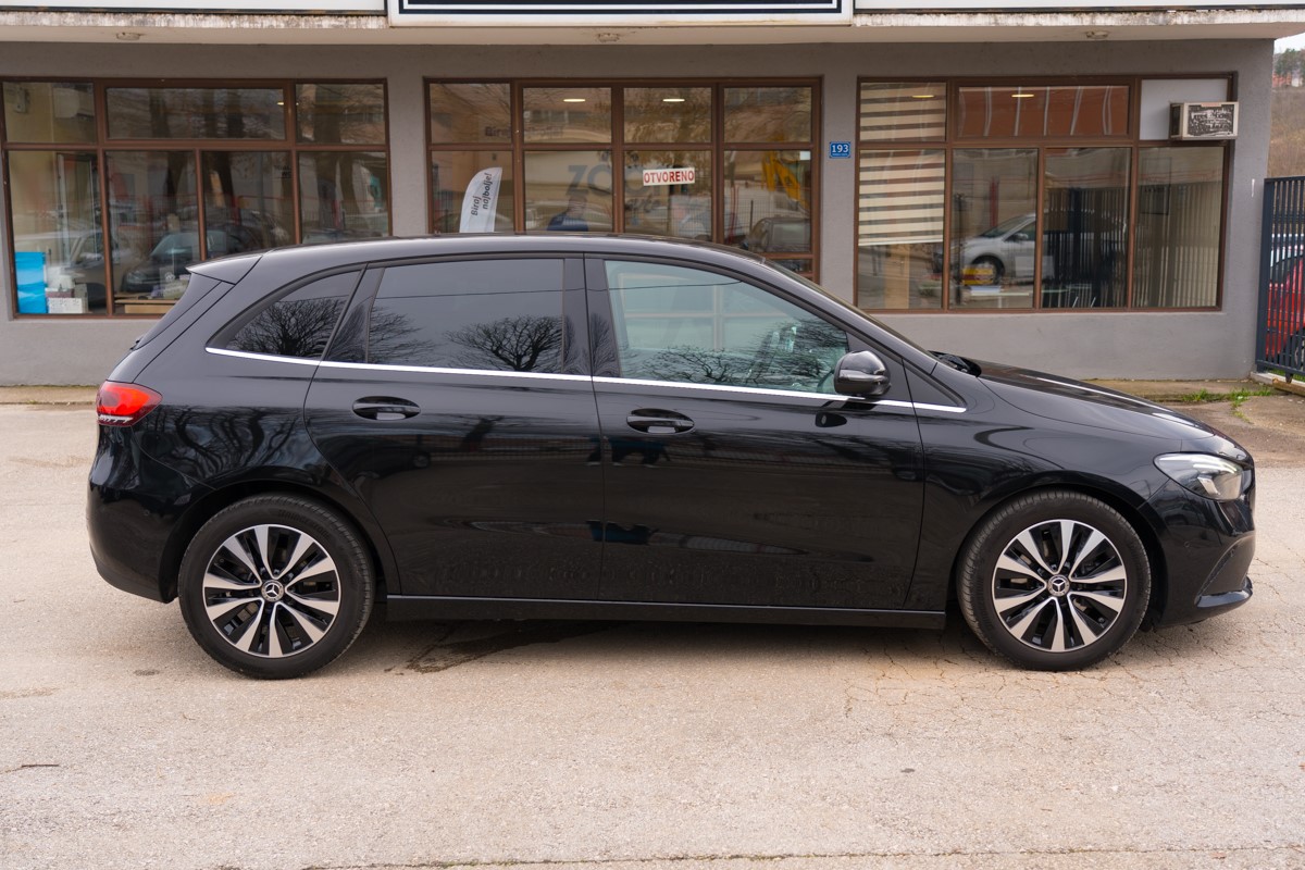 Mercedes-Benz B-Class 180 D