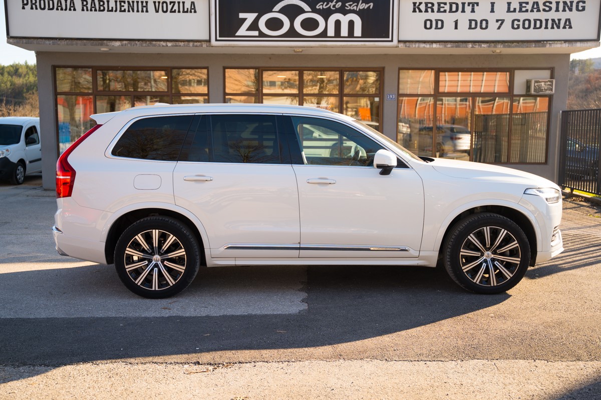 Volvo
 XC90 
 2.0 D B5 AWD Inscription 