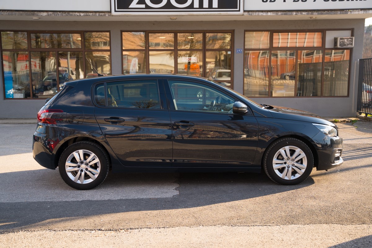 Peugeot 308 1.5 BlueHDI