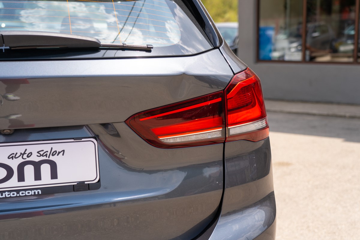 BMW
 X1 SDRIVE 16D