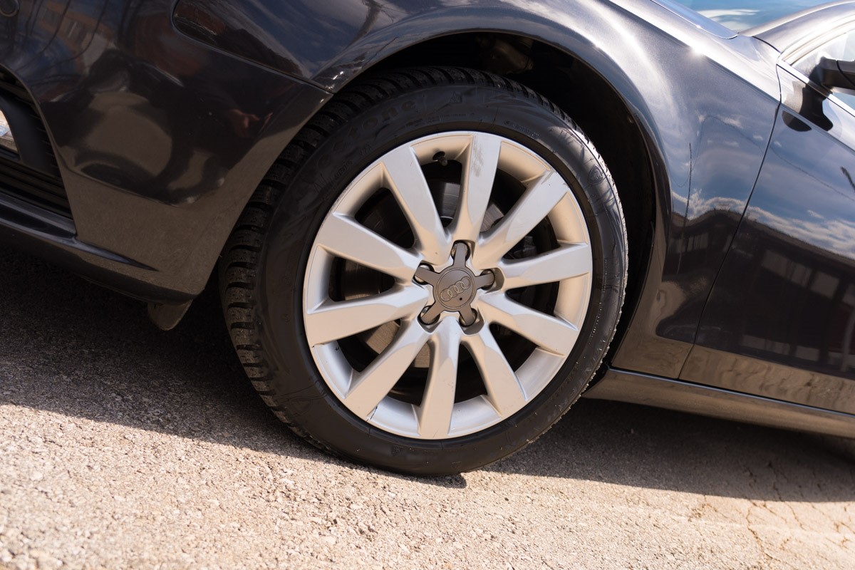 Audi A4
 2.0 TDI Quattro