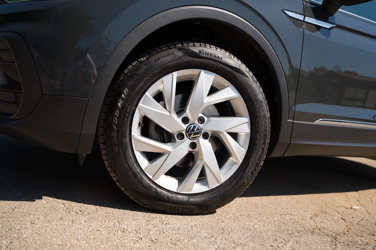Volkswagen Tiguan
 2.0 TDI DSG 4MOTION