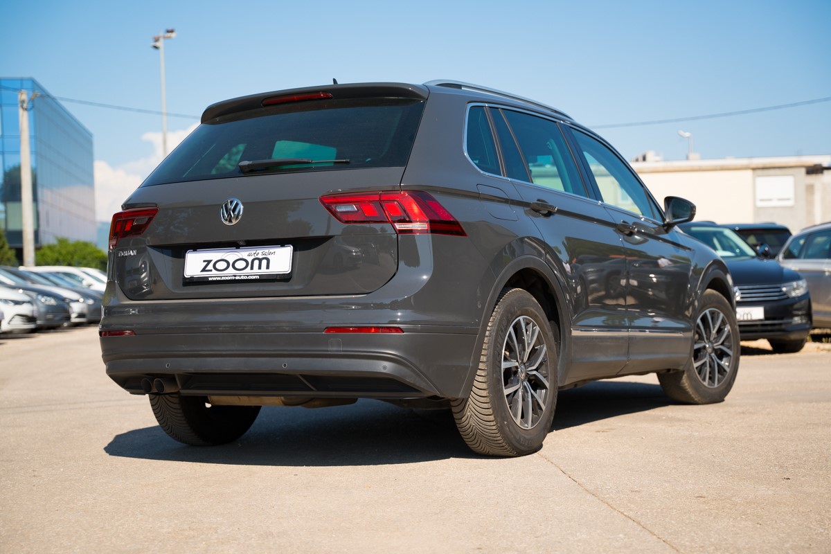 Volkswagen Tiguan
 2.0 TDI DSG