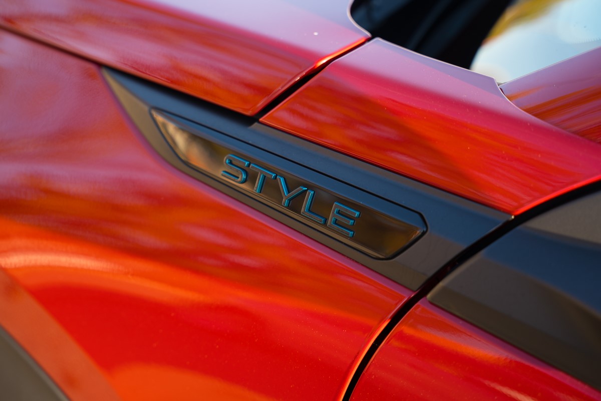 Peugeot 2008 1.2 PureTech STYLE