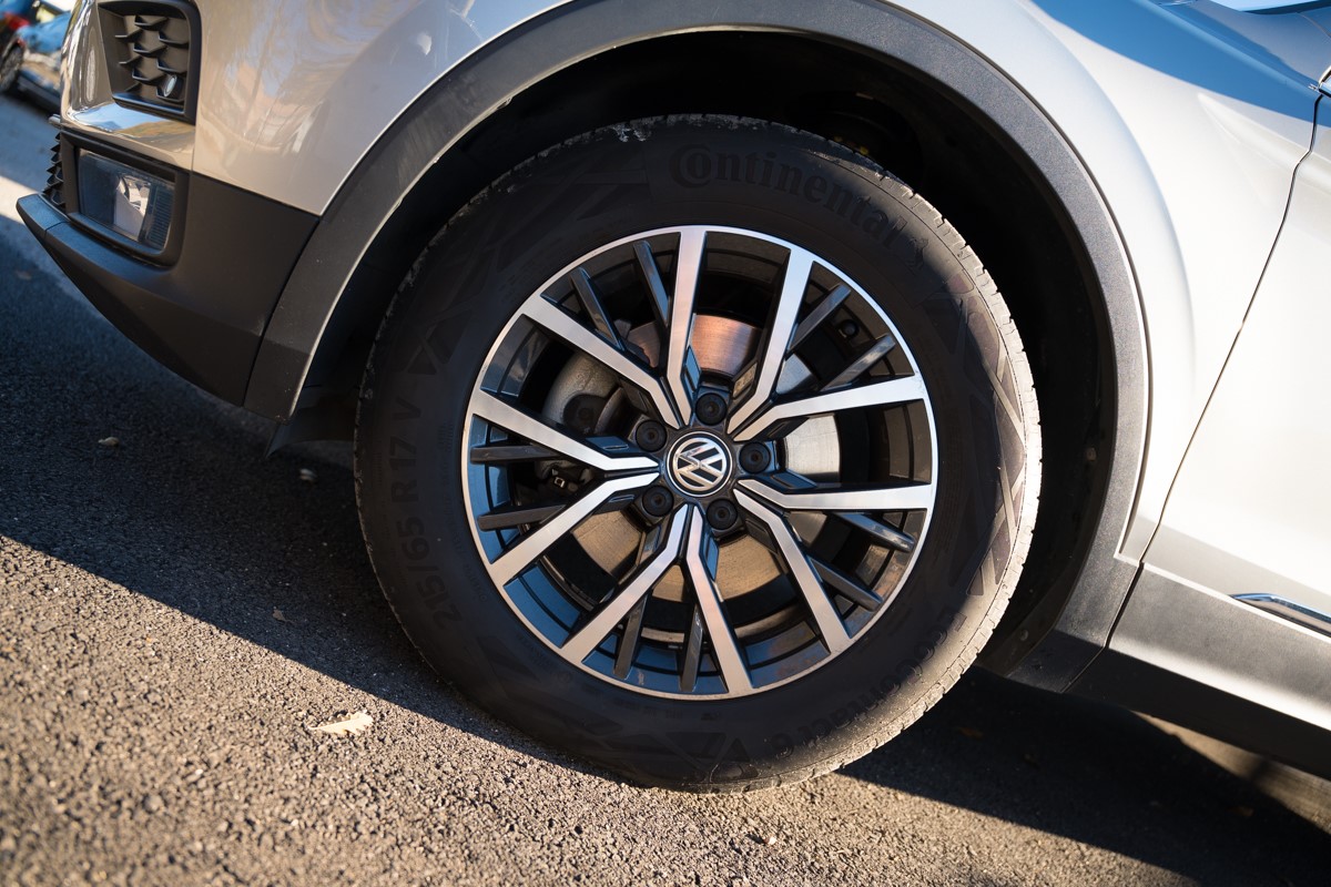 Volkswagen Tiguan
 2.0 TDI DSG 4MOTION