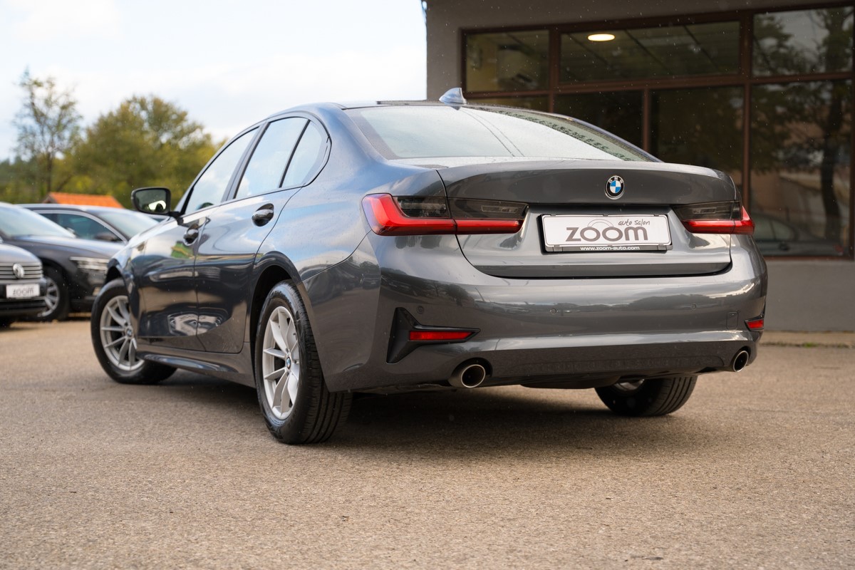 BMW
 3-Series 318 D