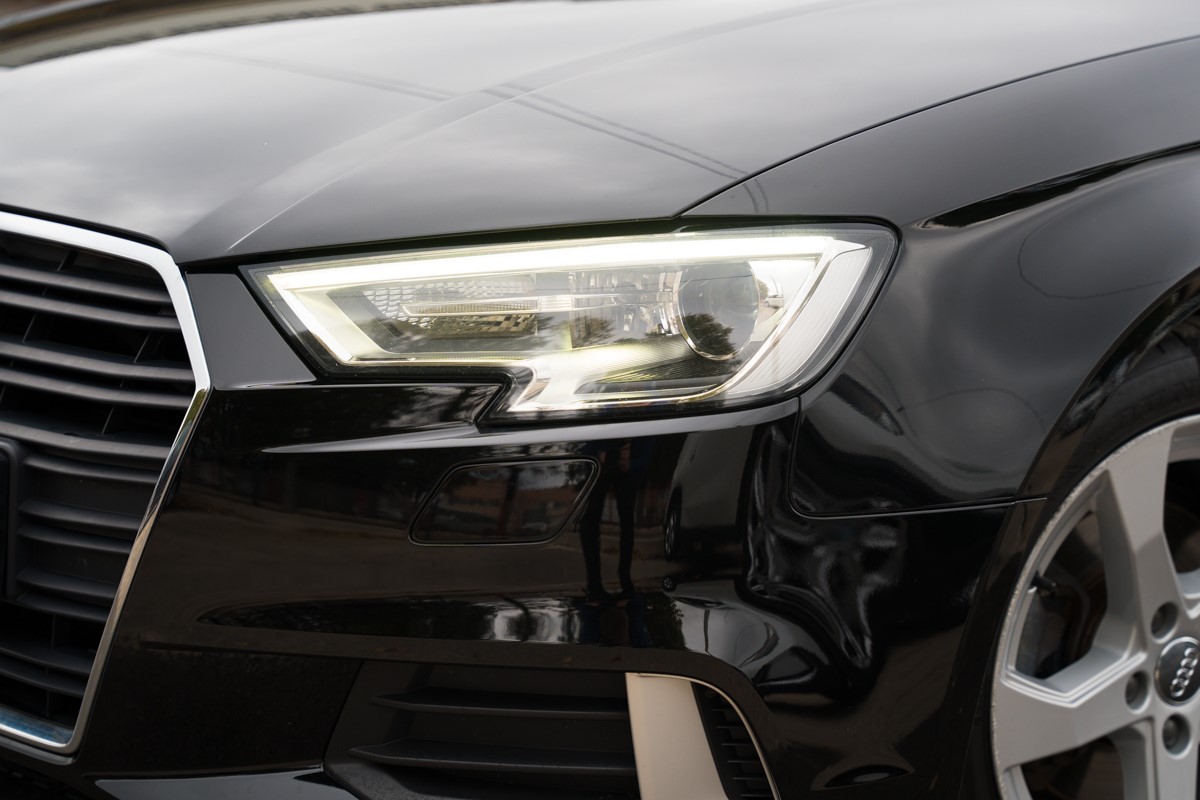 Audi A3
 30 TDI