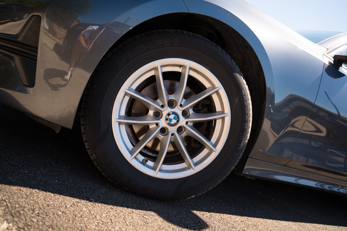 BMW
 3-Series 318 D