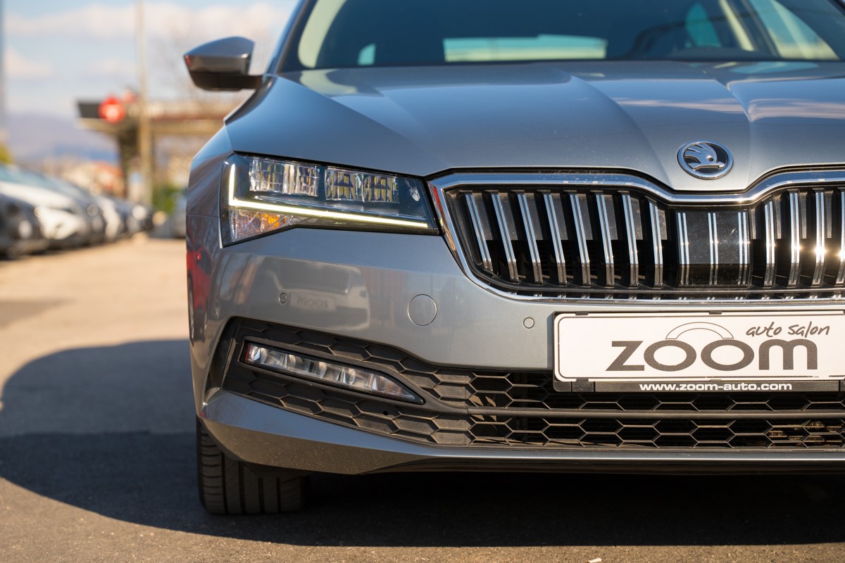 Škoda Superb 2.0 TDI DSG