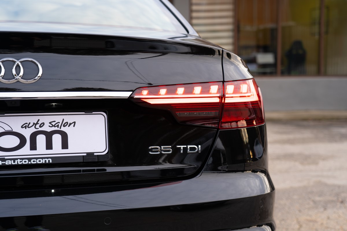 Audi A4
 35 TDI
