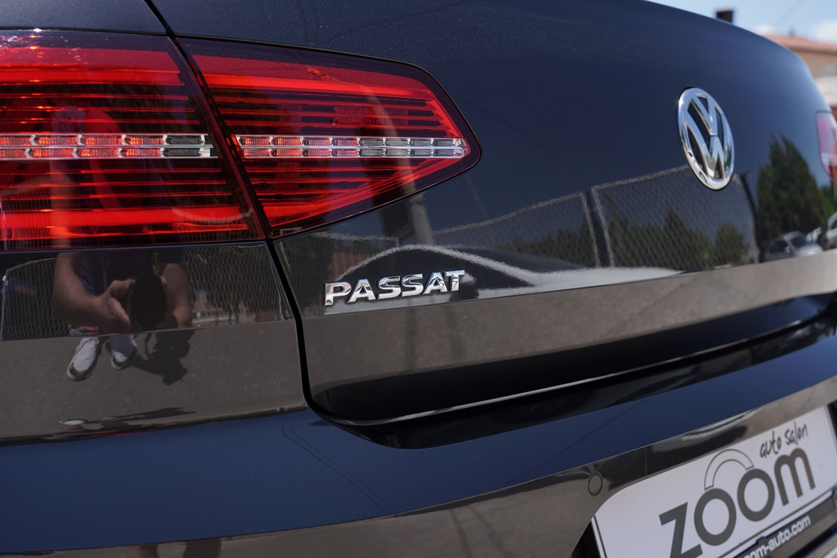Volkswagen Passat 2.0 TDi DSG Carat Exclusive