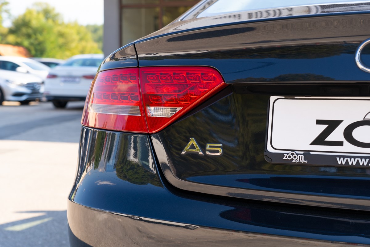 Audi A5
 3,0 TDI Quattro