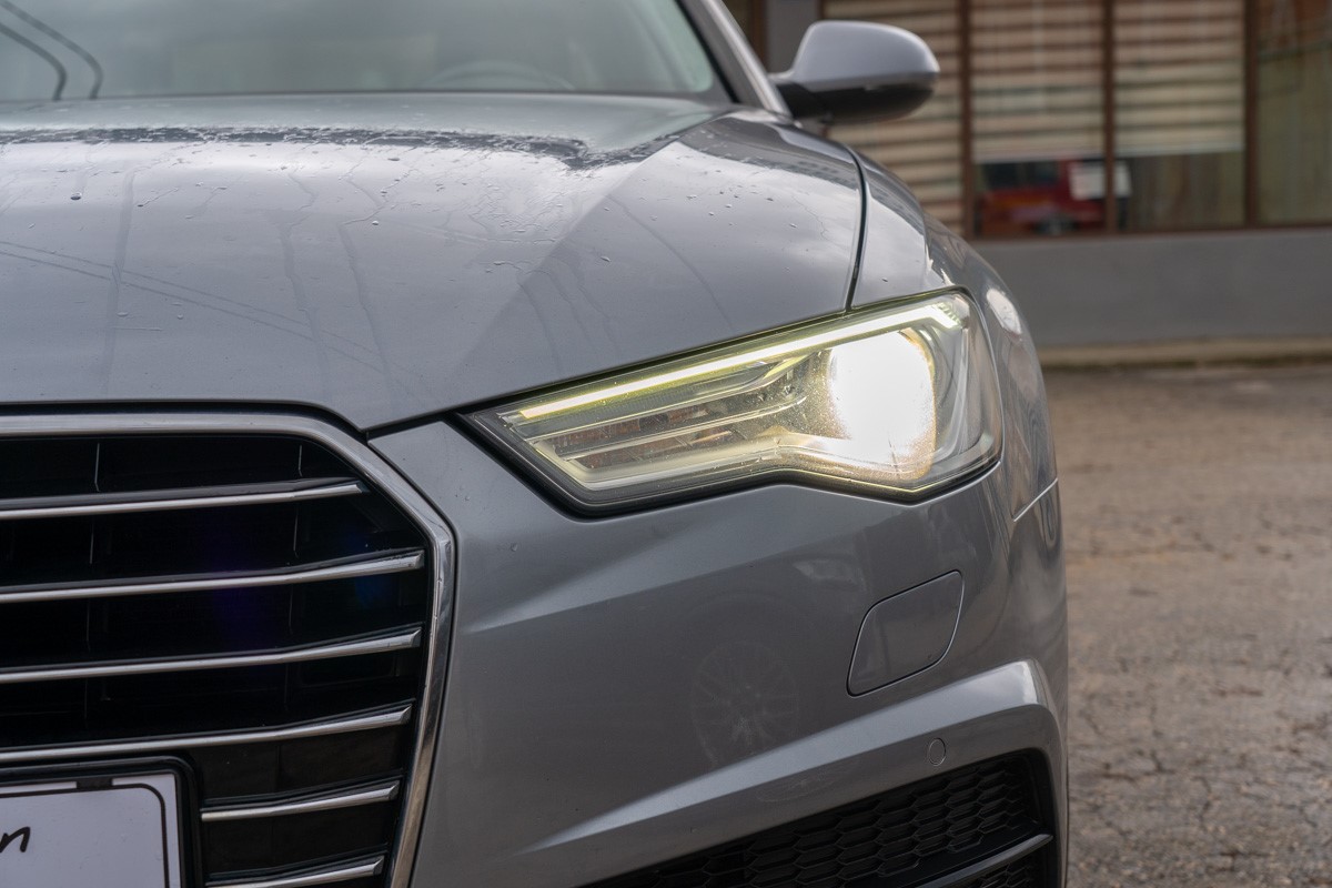 Audi A6
 2.0 TDi Ultra S-tronic