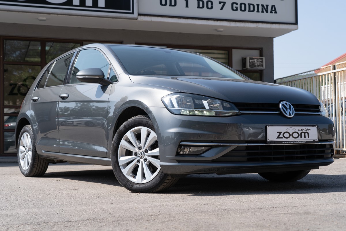 Volkswagen Golf 1,6 TDI CONFORTLINE BUSINESS