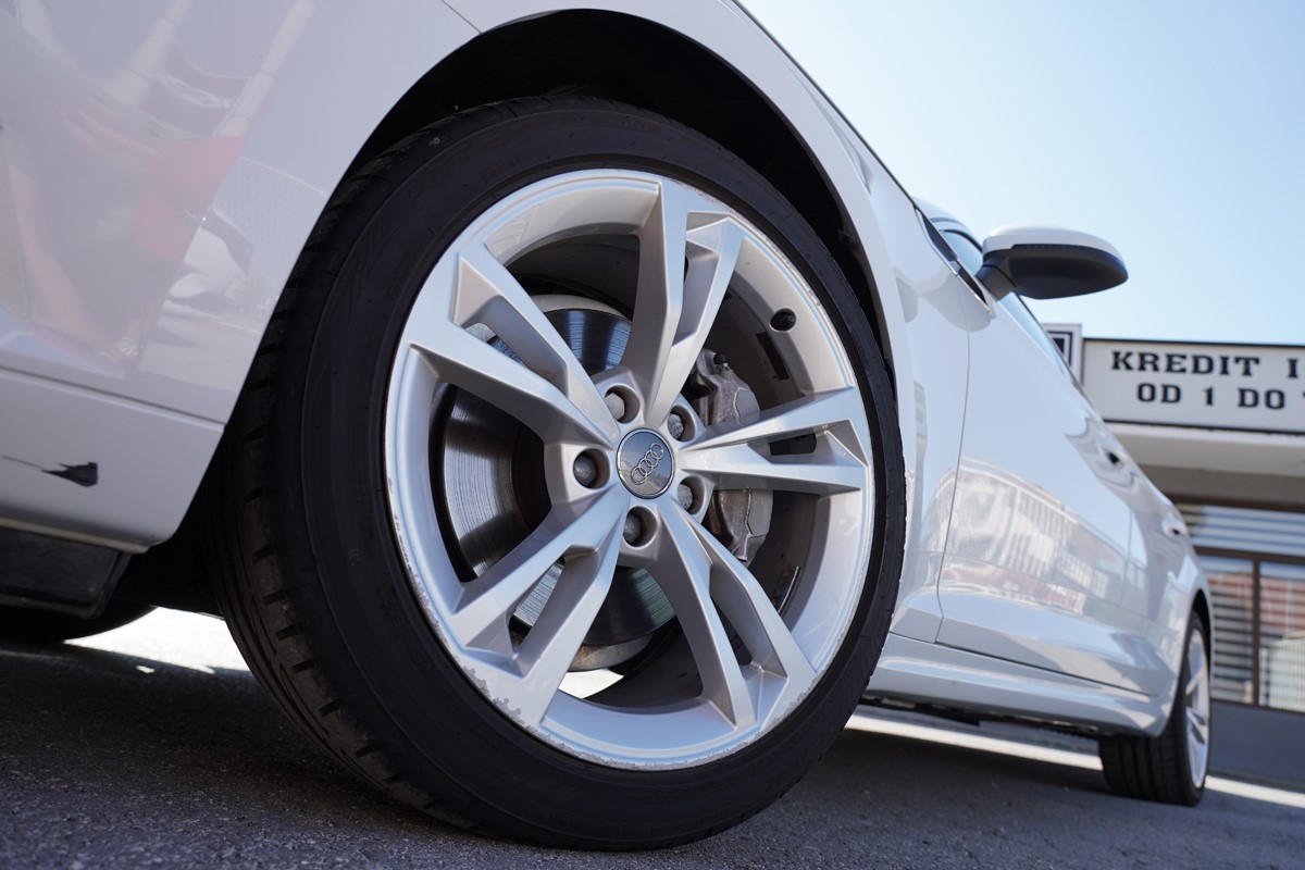 Audi A5
 2.0 TDI QUATTRO