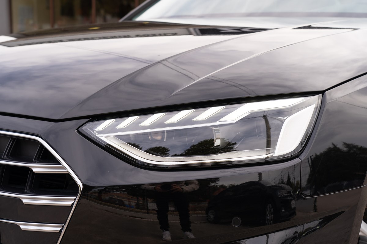 Audi A4
 2,0 TDI